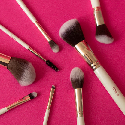 Kit de brochas Basic But Essential X7