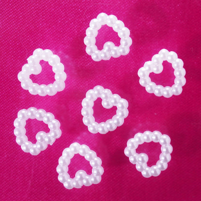 Decoración de uñas 3D Corazones blancos